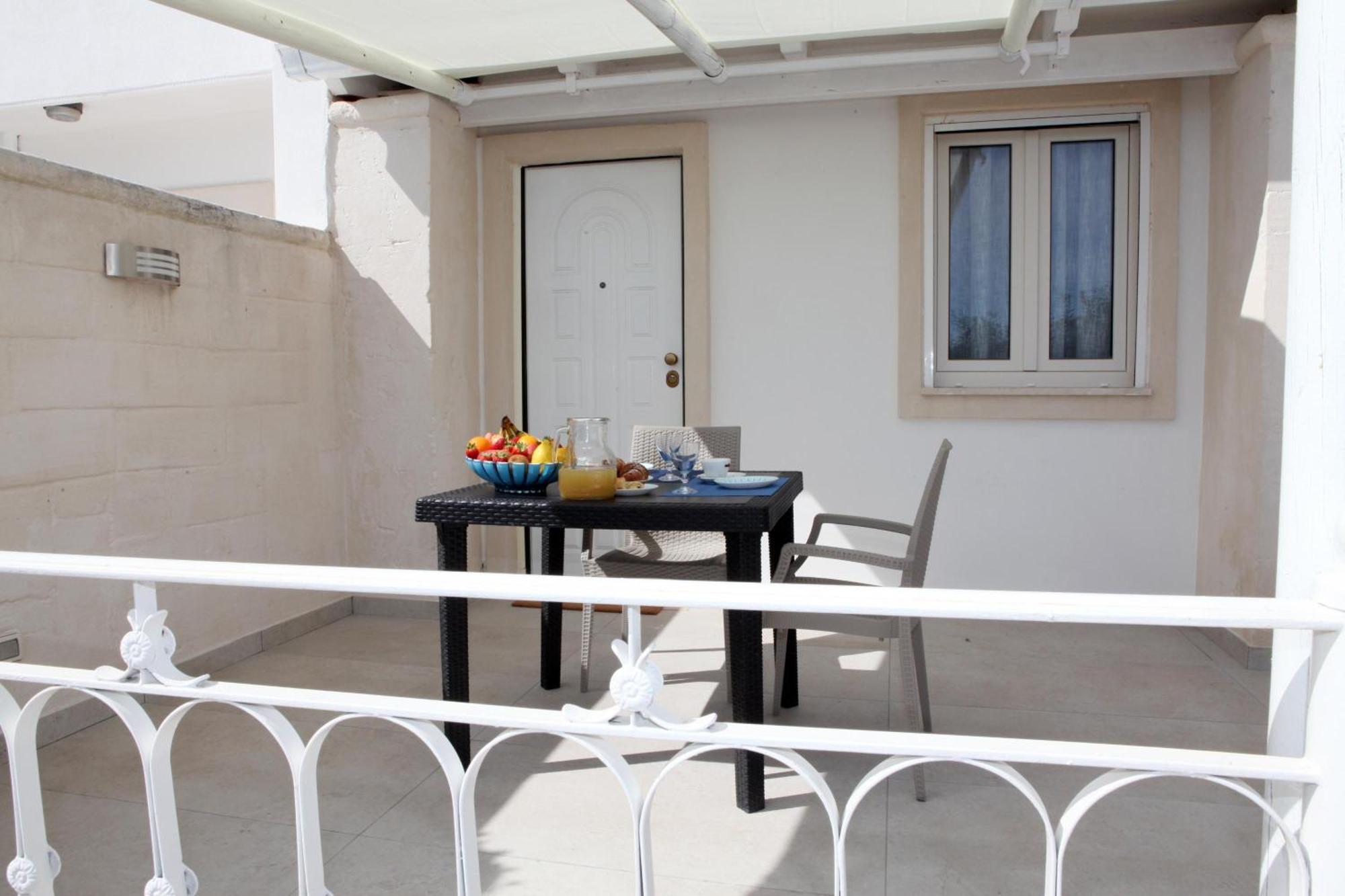 Pino Resort With Shared Pool Torre Lapillo Exterior foto